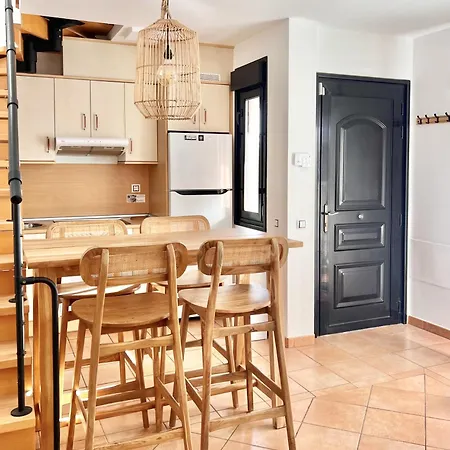 Outside Con Piscina Villa *