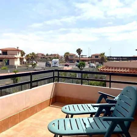 Villa Outside Con Piscina