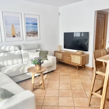 Outside Con Piscina 빌라 *