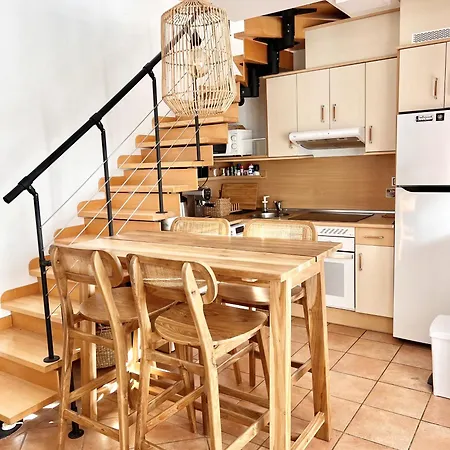 Outside Con Piscina Villa Majanicho