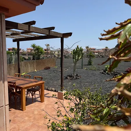 Outside Con Piscina 빌라 *