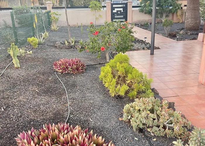 Outside Con Piscina Вилла