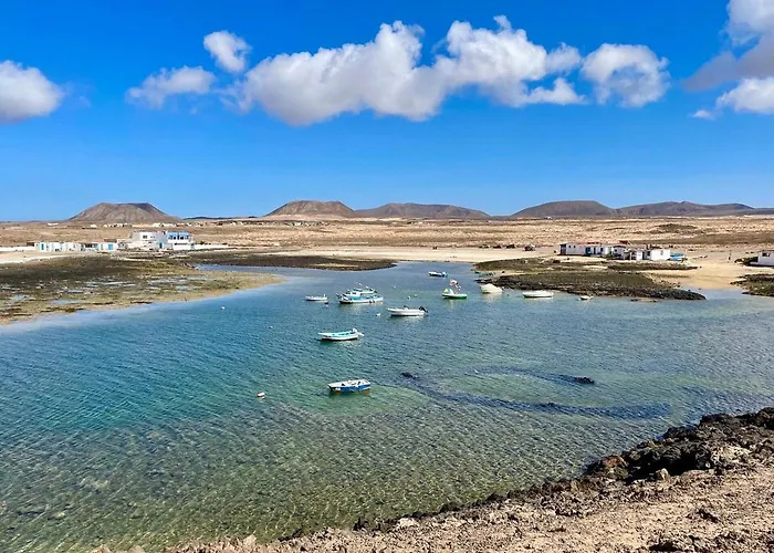 Outside Con Piscina Villa *