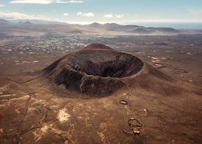 Outside Con Piscina Villa *