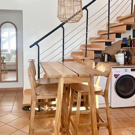 Outside Con Piscina Вилла